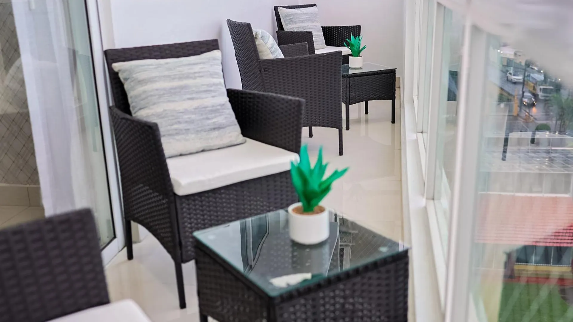 Cozy City Center 2Bd Condo, 聖多明哥 0*,  多米尼加共和国
