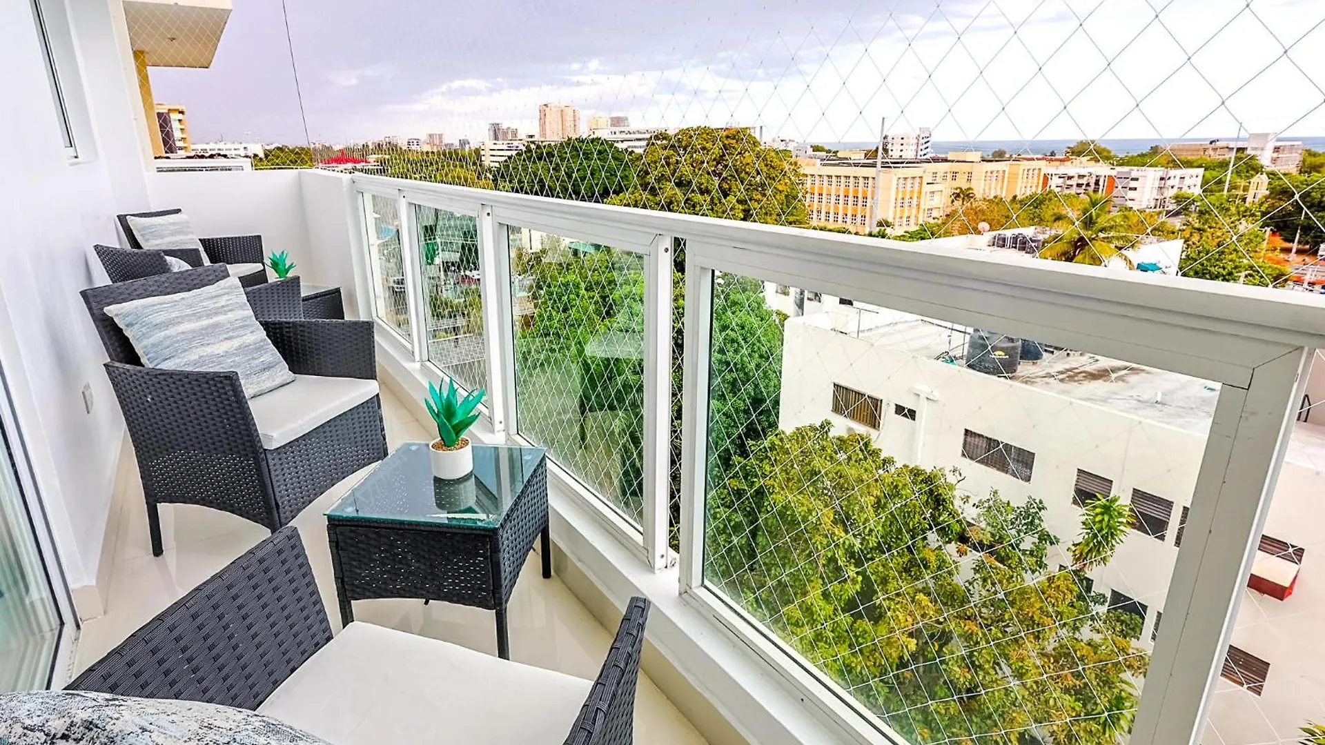 Cozy City Center 2Bd Condo, サントドミンゴ ドミニカ共和国
