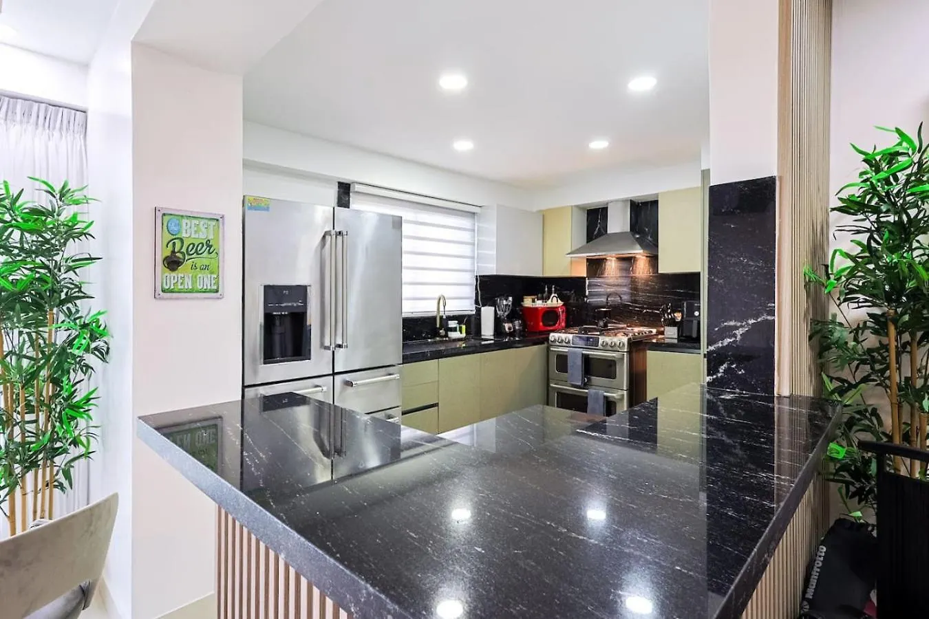 Cozy City Center 2Bd Condo, サントドミンゴ アパート